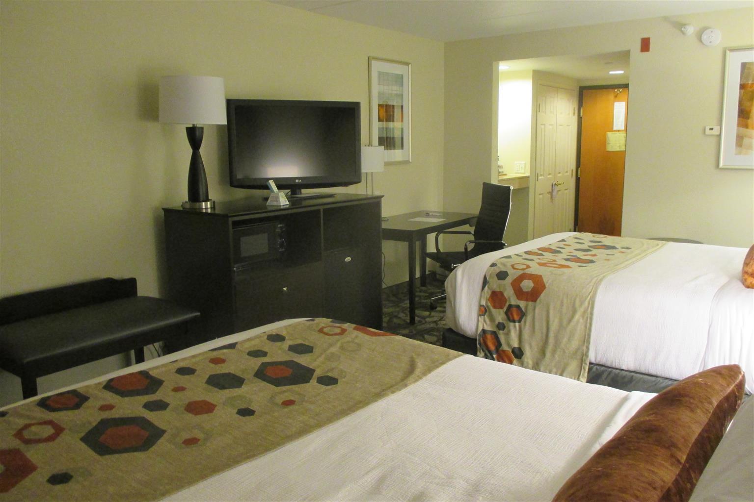 סידר פולס Holiday Inn Express & Suites מראה חיצוני תמונה